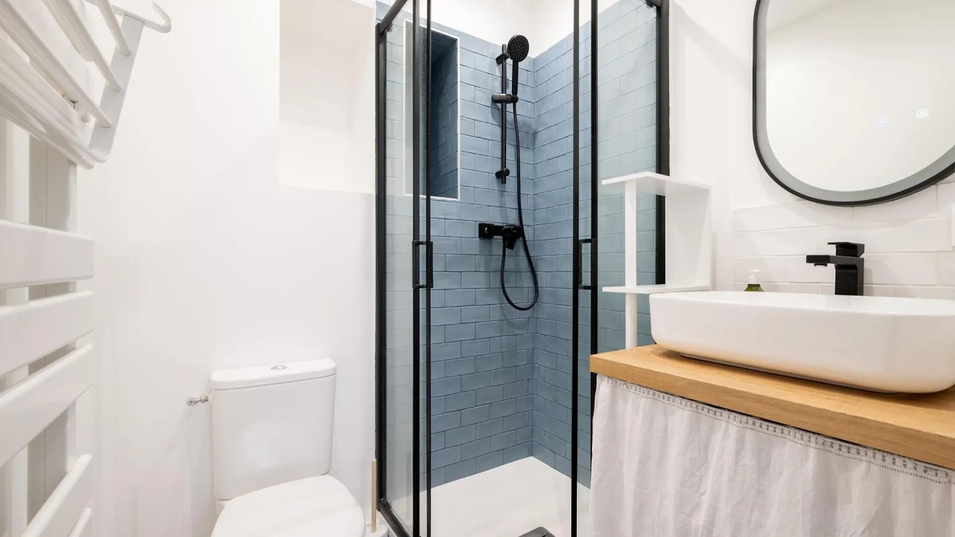 Studio De Bourgoin - Welkeys * Париж