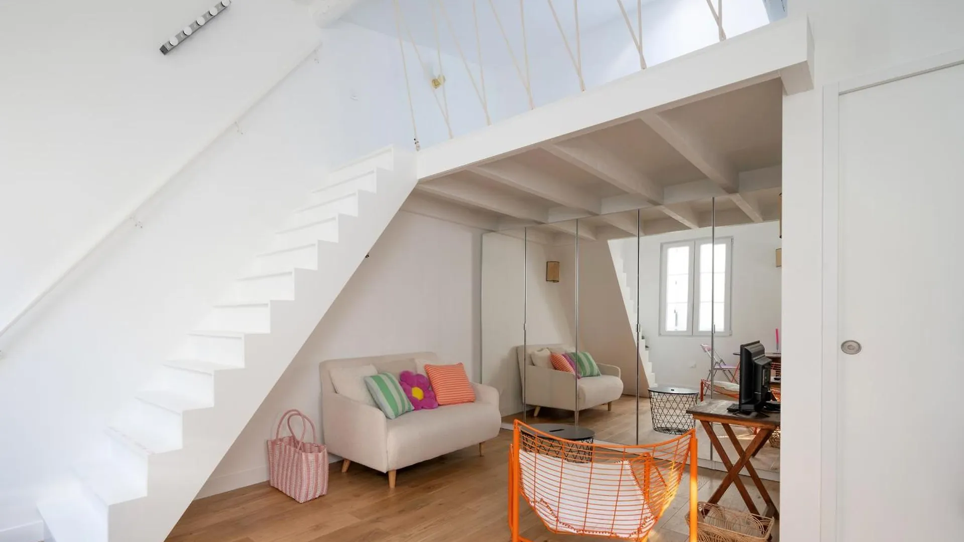 Studio De Bourgoin - Welkeys Paris